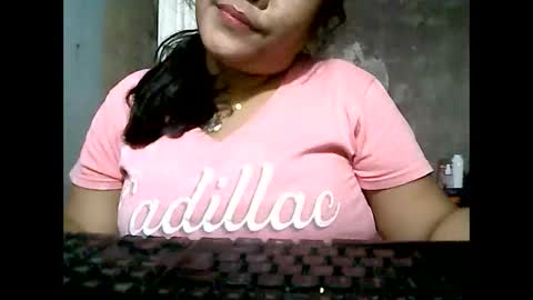 Snapshot of wildveron_205 chatting on 12-03-25, 12:25 wildveron_205 online show from 12-03-25, 12:25