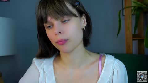 Eva online show from 10-06-25, 01:14