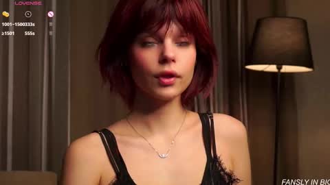 Eva online show from 11-15-25, 11:07