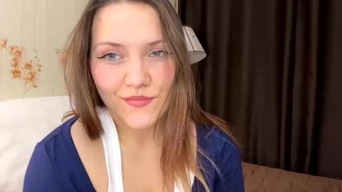 Adele online show from 02-05-26, 05:17