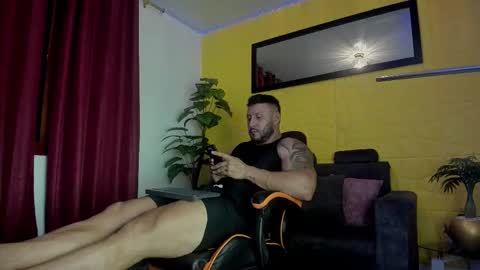 Snapshot of william_parra55 chatting on 09-11-25, 01:49 William Parra online show from 09-11-25, 01:49