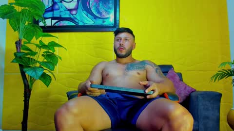 Snapshot of william_parra55 chatting on 10-11-25, 11:42 William Parra online show from 10-11-25, 11:42