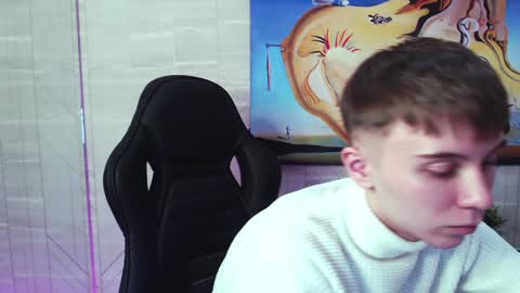 Snapshot of william_ross chatting on 12-26-24, 09:26 will online show from 12-26-24, 09:26