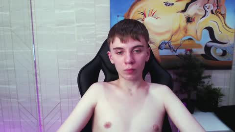 Snapshot of william_ross chatting on 12-27-24, 12:29 will online show from 12-27-24, 12:29