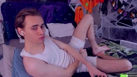 Snapshot of williamdyson chatting on 10-18-25, 03:09 William online show from 10-18-25, 03:09