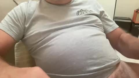 willieb777 online show from 10-26-25, 02:23