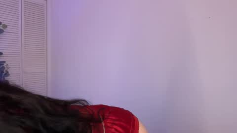 Willow online show from 12-19-25, 02:24