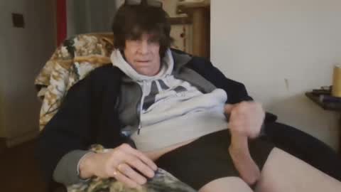 Snapshot of willtie26 chatting on 02-15-25, 09:37 willtie26 online show from 02-15-25, 09:37