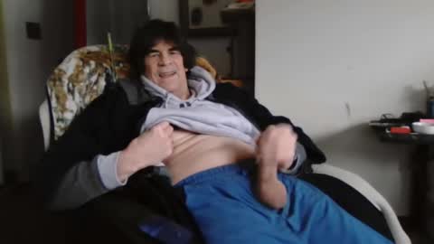 Snapshot of willtie26 chatting on 02-16-25, 06:10 willtie26 online show from 02-16-25, 06:10