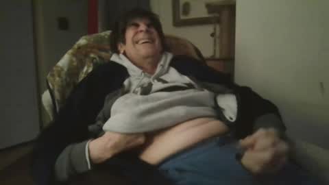 Snapshot of willtie26 chatting on 02-17-25, 01:15 willtie26 online show from 02-17-25, 01:15
