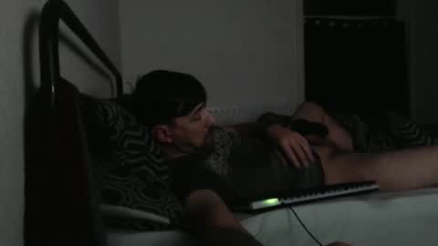 Snapshot of willybewildstone chatting on 11-08-25, 02:34 willybewildstone online show from 11-08-25, 02:34