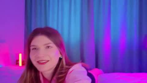 Snapshot of wilmajonson chatting on 02-15-26, 09:30 Vicki3 online show from 02-15-26, 09:30