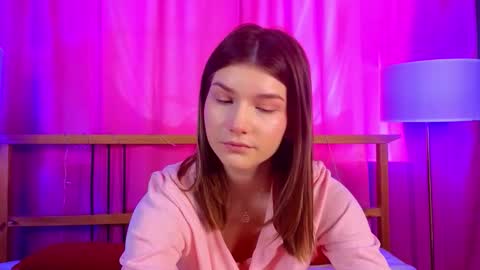 Snapshot of wilmajonson chatting on 03-19-26, 06:39 Vicki3 online show from 03-19-26, 06:39