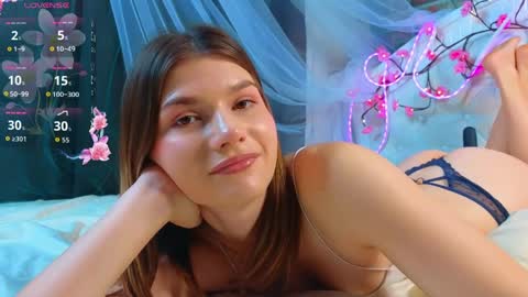 Snapshot of wilmajonson chatting on 04-03-26, 07:06 Vicki3 online show from 04-03-26, 07:06