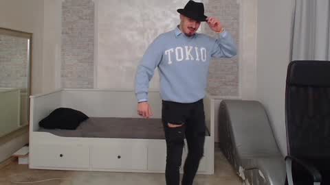 WilsonJules online show from 01-04-25, 02:04