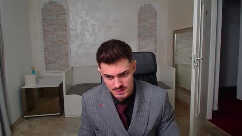 WilsonJules online show from 01-24-25, 06:35