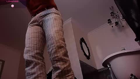 WilsonJules online show from 09-27-25, 04:39