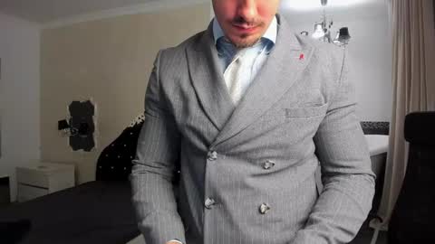 WilsonJules online show from 11-21-25, 05:06