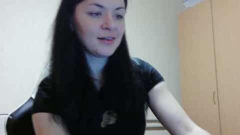 WindAmanda online show from 11-24-25, 04:07