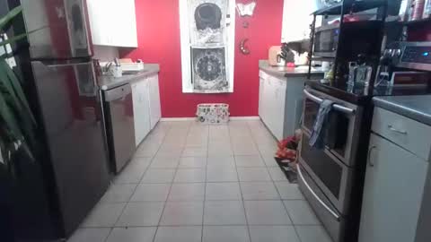 winebottle24 online show from 01-01-25, 07:30