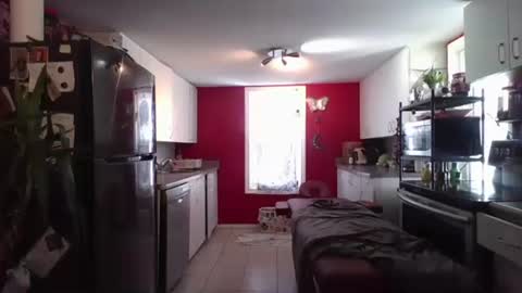 winebottle24 online show from 02-14-25, 02:33