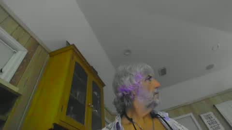 Charlie online show from 02-10-25, 08:53