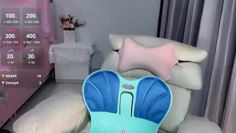 CN WEIWEI online show from 11-02-25, 02:36