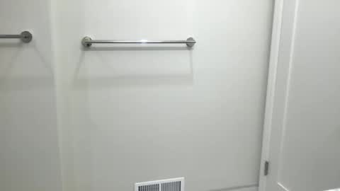 Snapshot of winsome_naked_gentleman chatting on 01-04-25, 10:45 WInsome online show from 01-04-25, 10:45