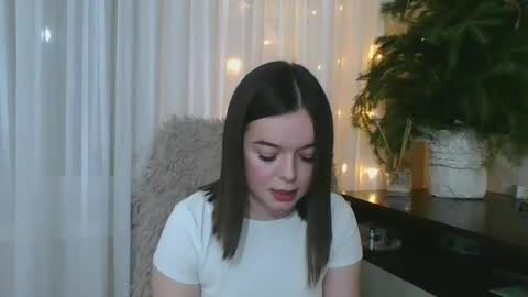 Emma  online show from 12-19-25, 07:32