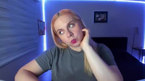 Winter Miracle online show from 12-16-25, 03:39