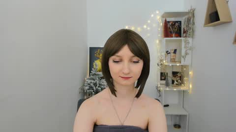 Amber online show from 12-30-24, 05:44