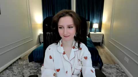 Amber online show from 02-11-25, 07:48