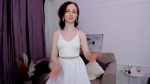 Amber online show from 03-06-25, 08:48
