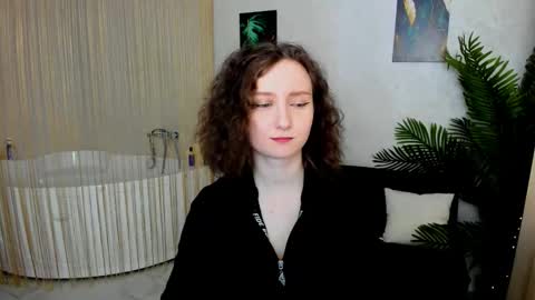 Amber online show from 09-18-25, 11:34