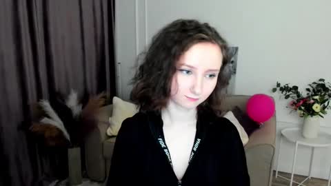 Amber online show from 09-19-25, 07:47