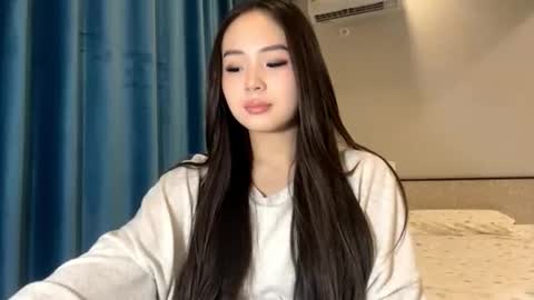 Snapshot of winterluchini chatting on 12-02-25, 02:45 Amina online show from 12-02-25, 02:45