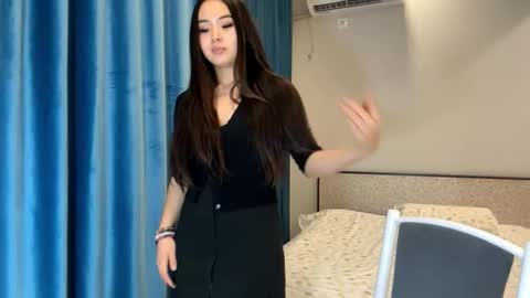 Snapshot of winterluchini chatting on 12-03-25, 06:50 Amina online show from 12-03-25, 06:50