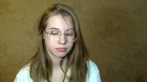 wira_witch online show from 01-12-25, 03:46