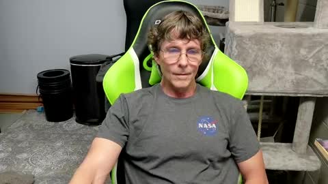 wirehead1970 online show from 09-09-25, 12:32