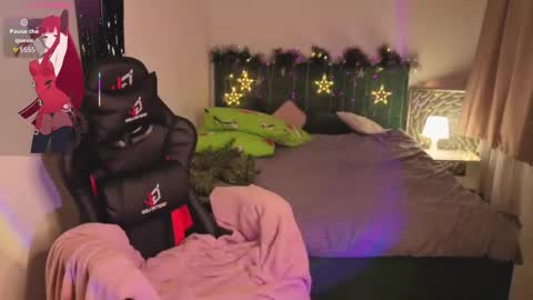 Vivian online show from 12-20-25, 08:38