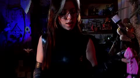 Snapshot of witch_fiona chatting on 02-03-25, 07:31 Goddess of two strapons  - Mr. long Don Mr. Pinky online show from 02-03-25, 07:31