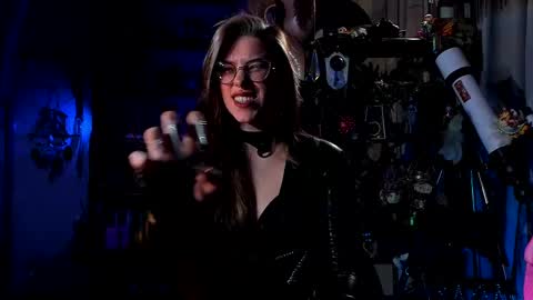 Snapshot of witch_fiona chatting on 03-07-25, 08:44 Goddess of two strapons  - Mr. long Don Mr. Pinky online show from 03-07-25, 08:44