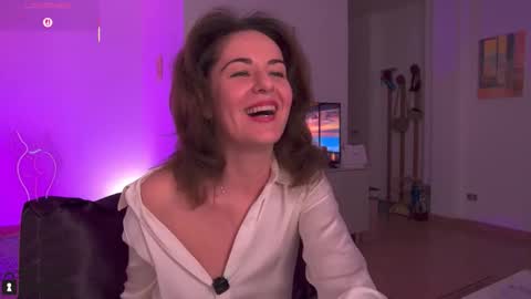 Witch in Silk online show from 11-08-25, 06:29