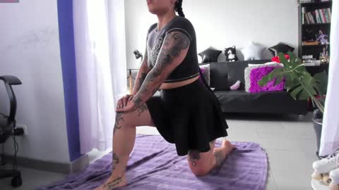 Snapshot of witchofhearts chatting on 12-18-24, 03:55 Luna Violeta A r t i s t online show from 12-18-24, 03:55