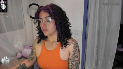 Snapshot of witchofhearts chatting on 01-31-25, 02:26 Luna Violeta A r t i s t online show from 01-31-25, 02:26