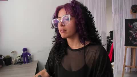 Snapshot of witchofhearts chatting on 02-23-25, 07:49 Luna Violeta A r t i s t online show from 02-23-25, 07:49