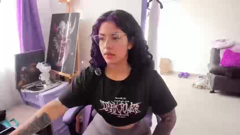 Snapshot of witchofhearts chatting on 09-08-25, 08:52 Luna Violeta A r t i s t online show from 09-08-25, 08:52