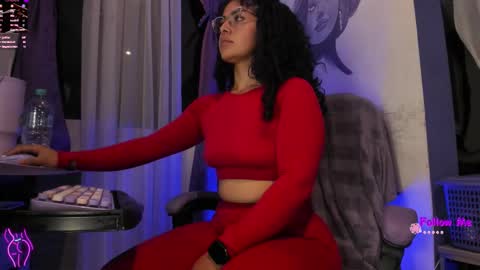 Snapshot of witchofhearts chatting on 11-08-25, 04:12 Luna Violeta A r t i s t online show from 11-08-25, 04:12