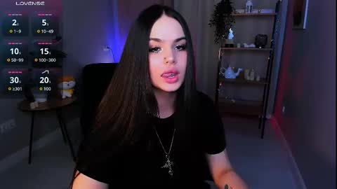 Snapshot of witchwitchblade chatting on 11-27-25, 02:19 the ketty online show from 11-27-25, 02:19