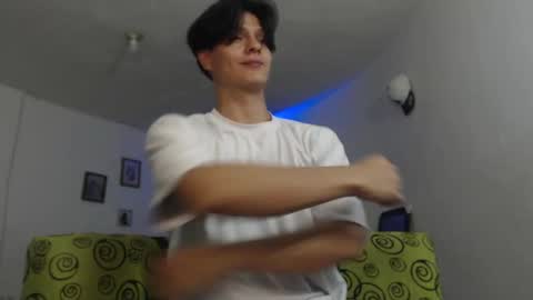 Snapshot of with_ken chatting on 02-04-25, 12:29 Ken online show from 02-04-25, 12:29